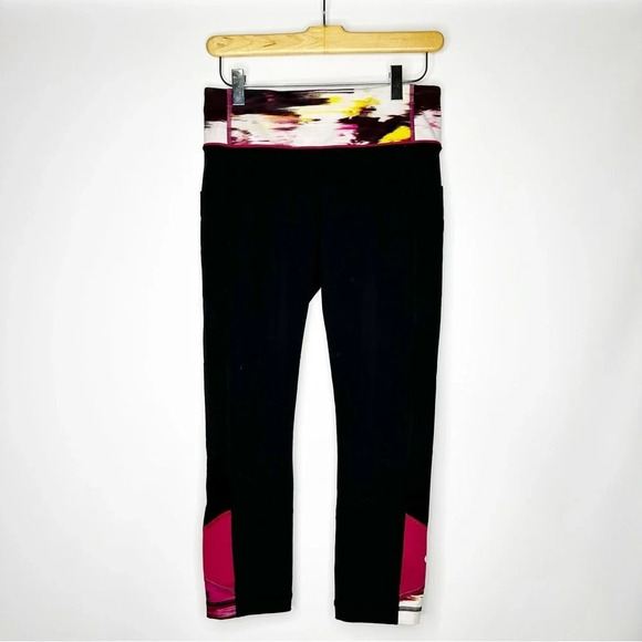 lululemon athletica Pants - Lululemon Inspire Crop Leggings Size 6